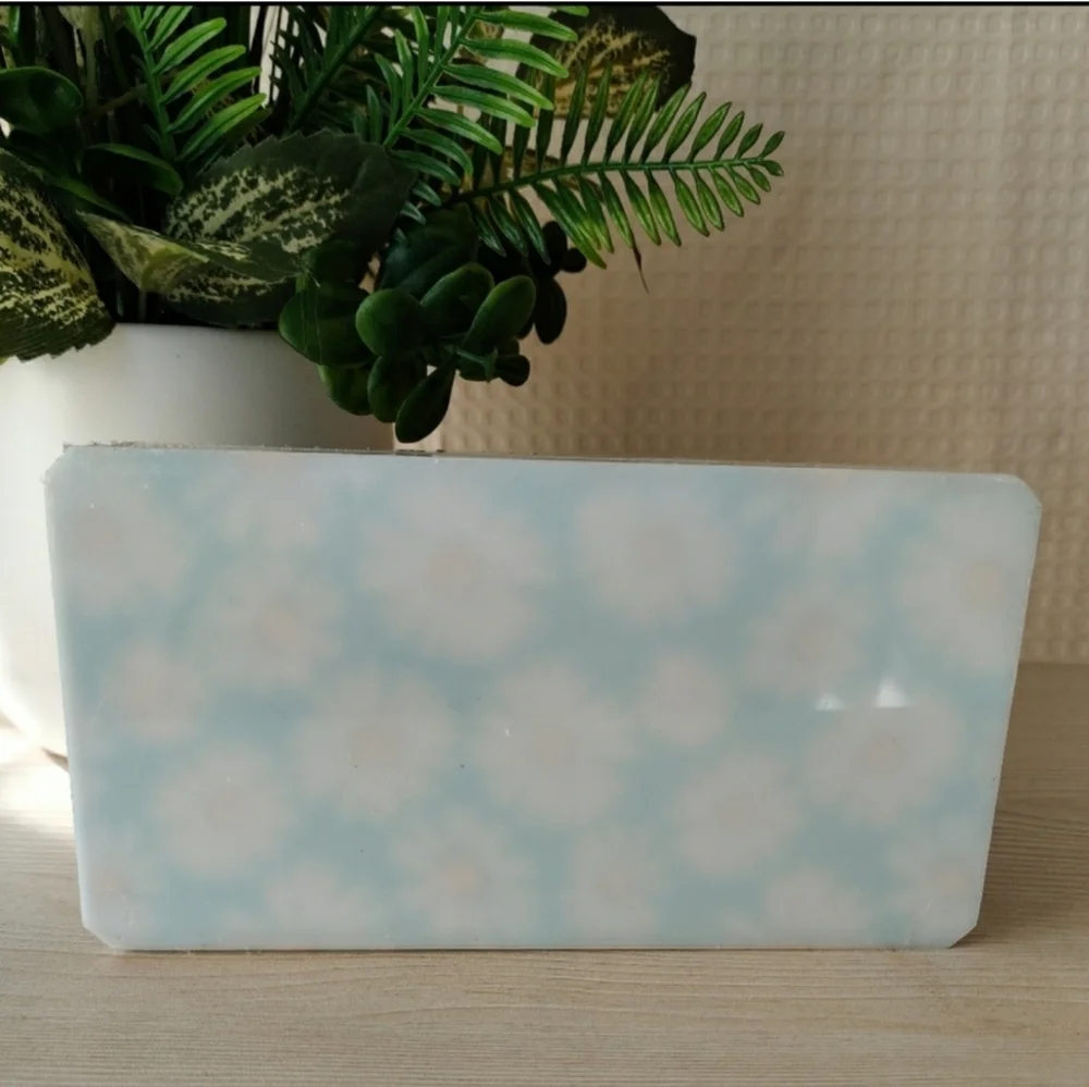 Sorbus Cosmetic Organizer Clear Acrylic Case Daisy Print, New
